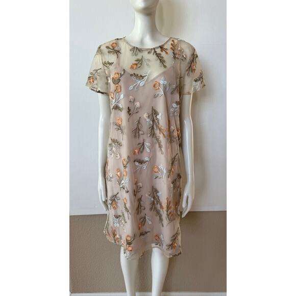 Neiman Marcus Embroidered Mesh Overlay Floral Tan Dress Sz 10 Church Wedding - Picture 1 of 13